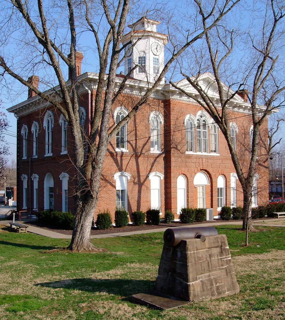 Johnson County Courthouse (Vienna, Illinois) This great li… Flickr
