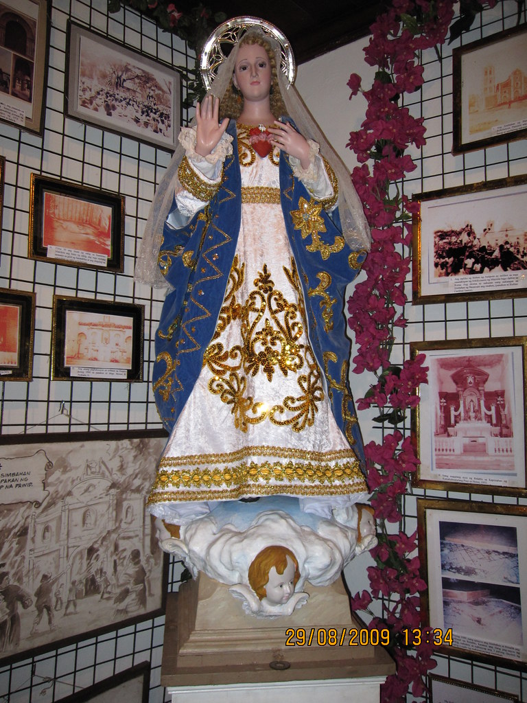 Immaculate Heart of Mary An antique image of the Immaculat… Flickr