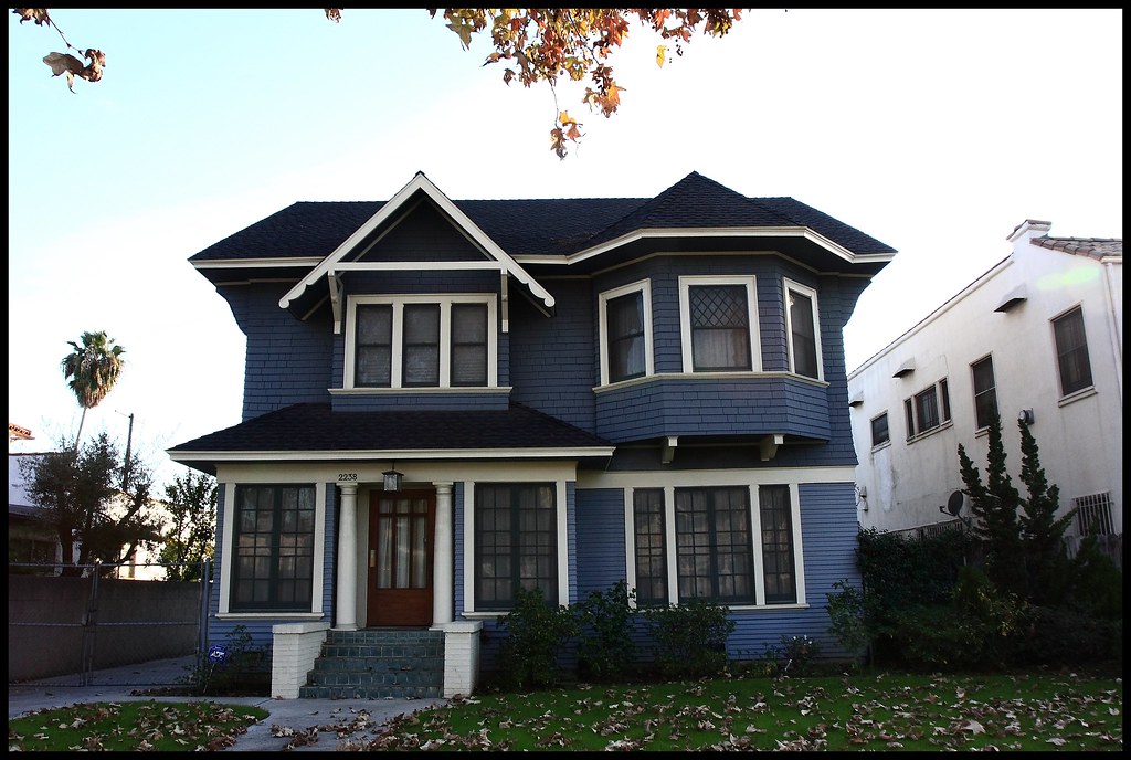 West Adams home Arlington/25th St. KingoftheHill. Flickr