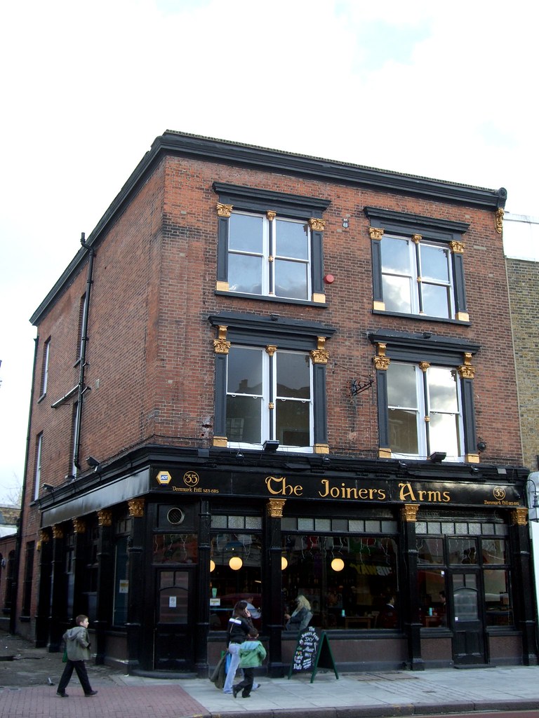 Joiners' Arms, Camberwell, SE5 A decentlooking enough pla… Flickr