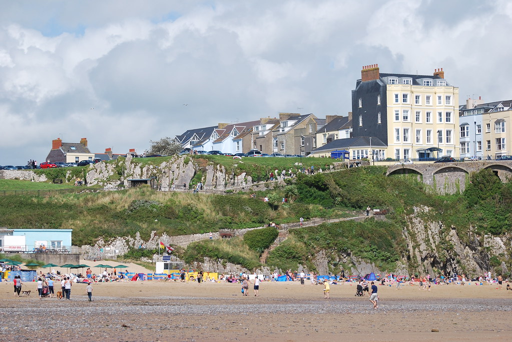 Tenby South Beach Dogs allowed on this one. Unlike the Nor… Flickr