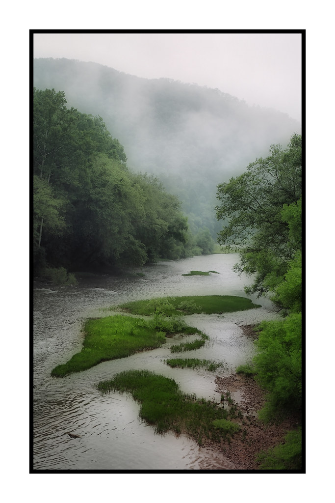 Elk River West Virginia Taken with Nikon D70 and gently … Flickr