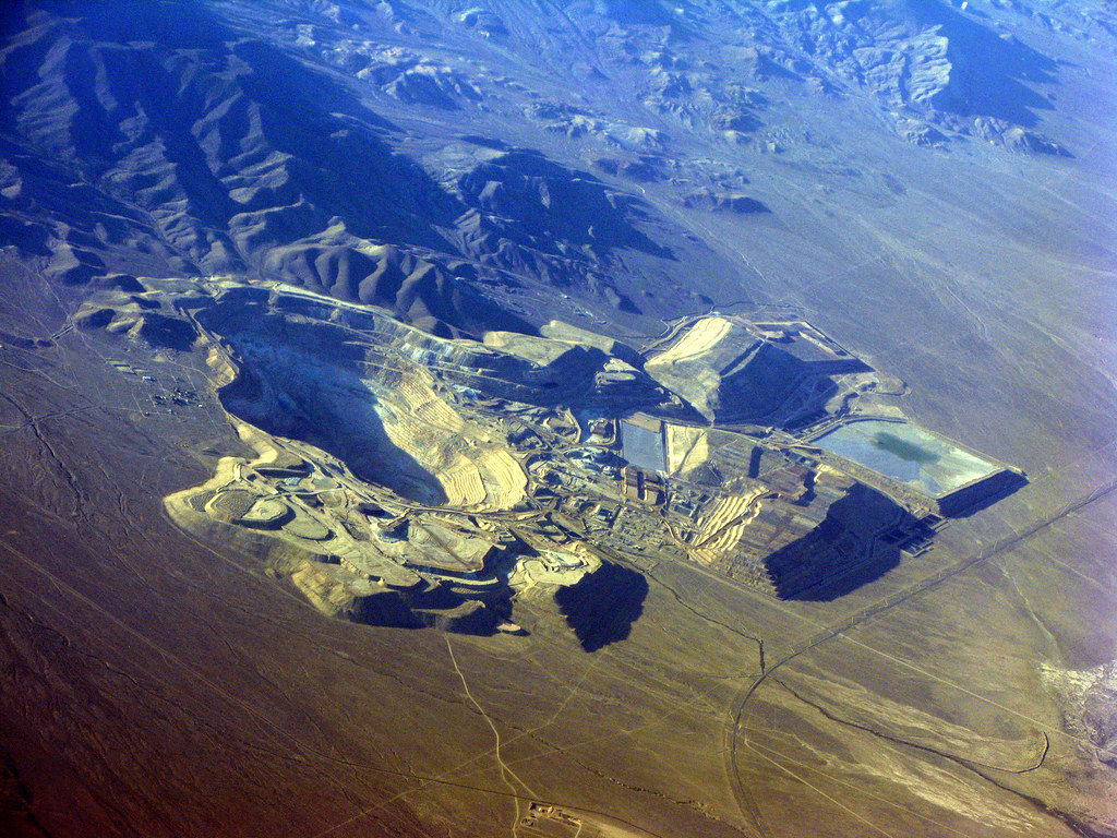 another view of Round Mountain gold mine Nye County, Nevad… Uncle KickKick Flickr