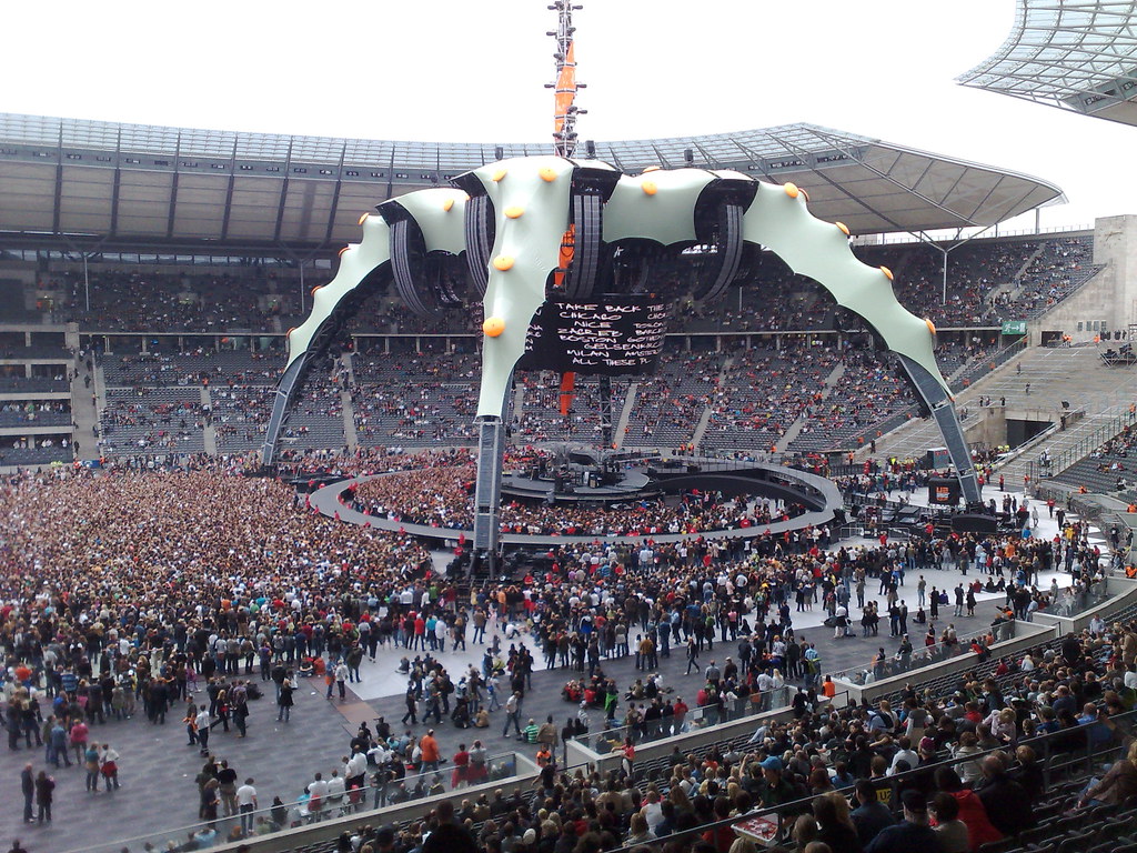 18.07.2009 U2, 360° Tour, Olympiastadion Berlin Alex Hanton Flickr