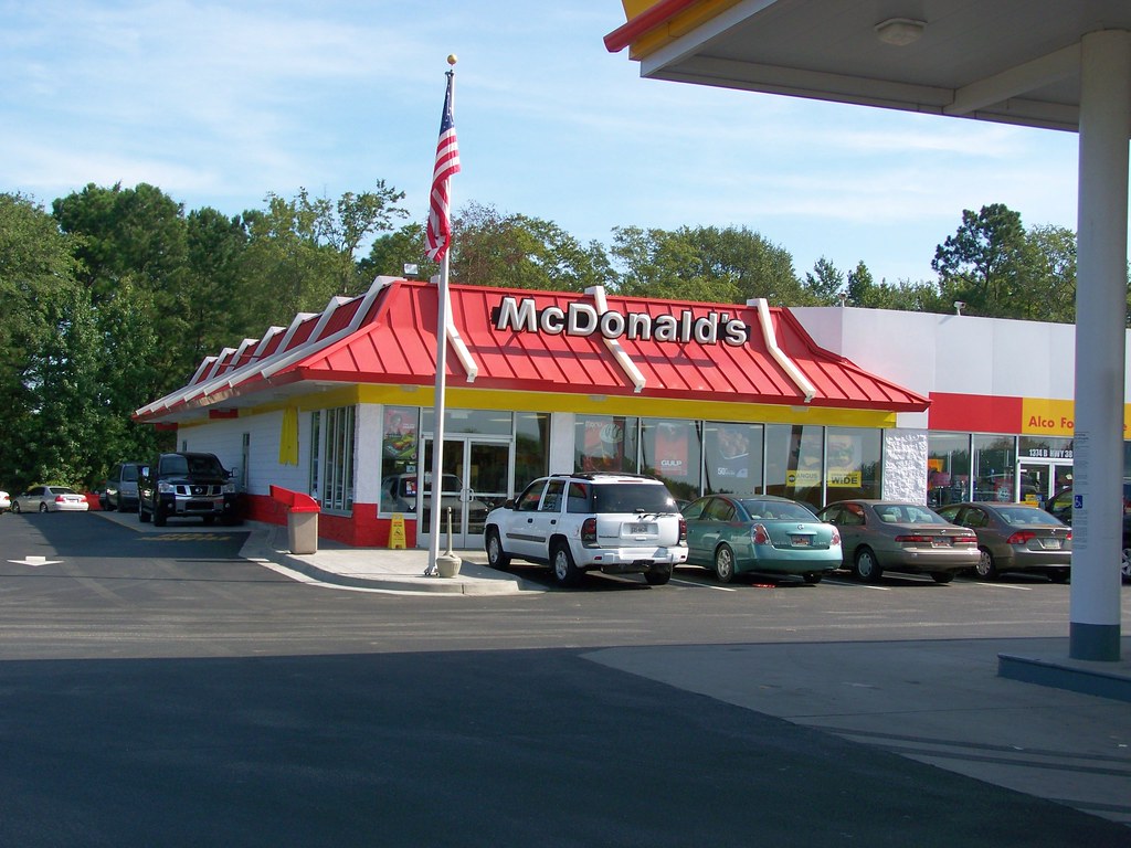 100_2619 1347 SC38 West,Latta, South Carolina,attached to… Flickr