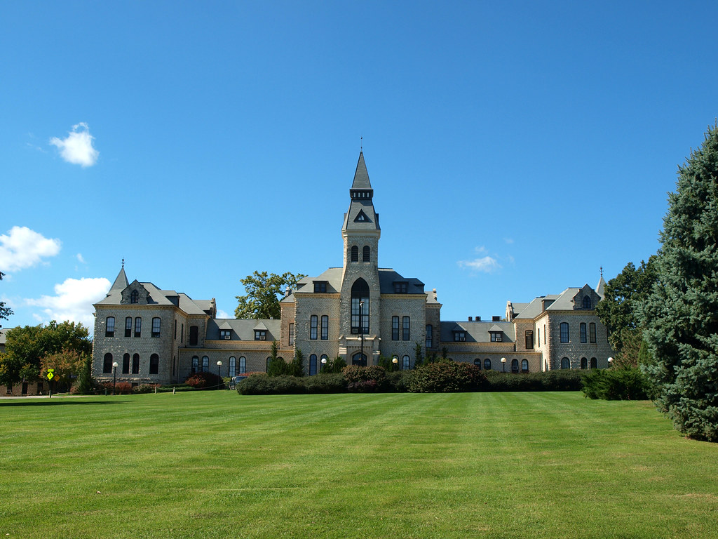 Anderson Hall Anderson Hall on the campus of Kansas State … Flickr