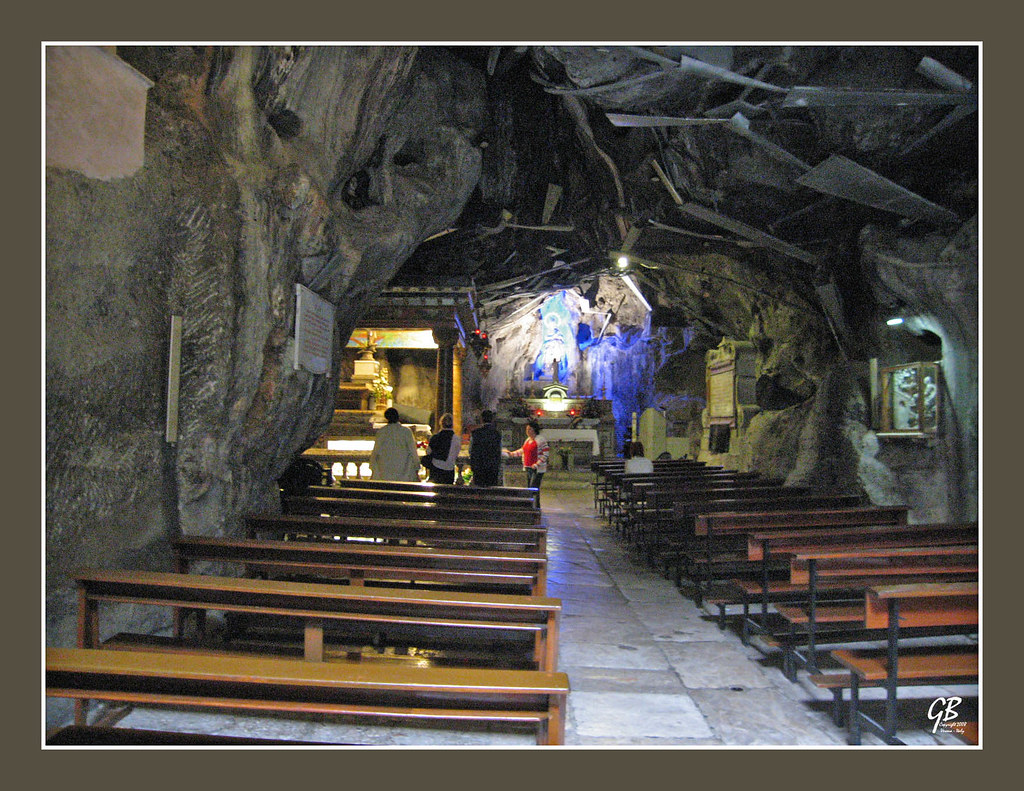 20070428_2733a_Santuario di Santa Rosalia interno grotta Monte Pellegrino, Palermo a photo
