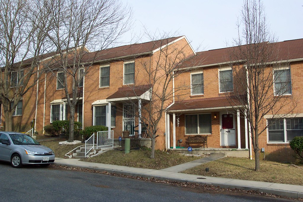 Alameda Place Apartments 4503 Craddock, 4506 The Alameda, … Flickr