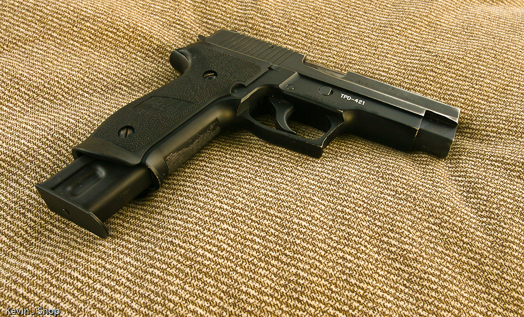 P226 High Capacity 20 round Mag a photo on Flickriver