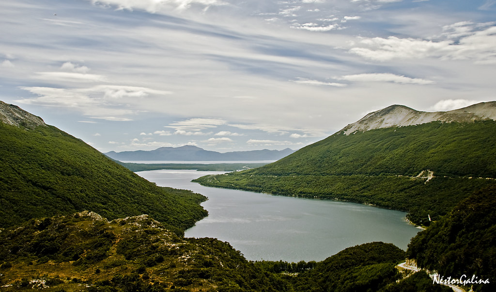 Lago Escondido Tierra del Fuego Argentina Nestor Galina Flickr