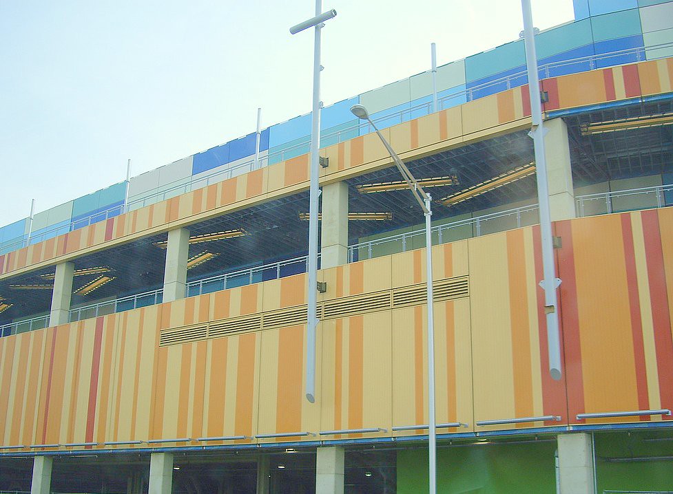 Meadowlands Xanadu Exterior The new mall at the Meadowland… Flickr