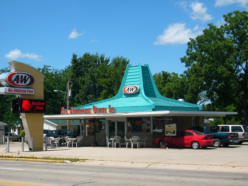 A&W Drivein Portage, WI 717 E. Wisconsin Street Portage… Flickr