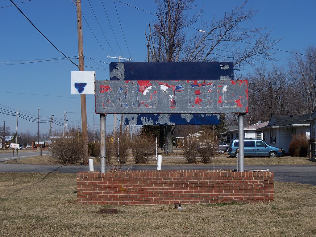 OH Motel Remains of a motel sign in Flickr