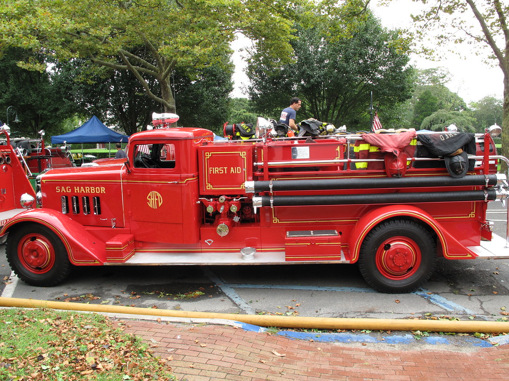 Antique Fire Truck Sag Harbor Firefighter Spot Flickr