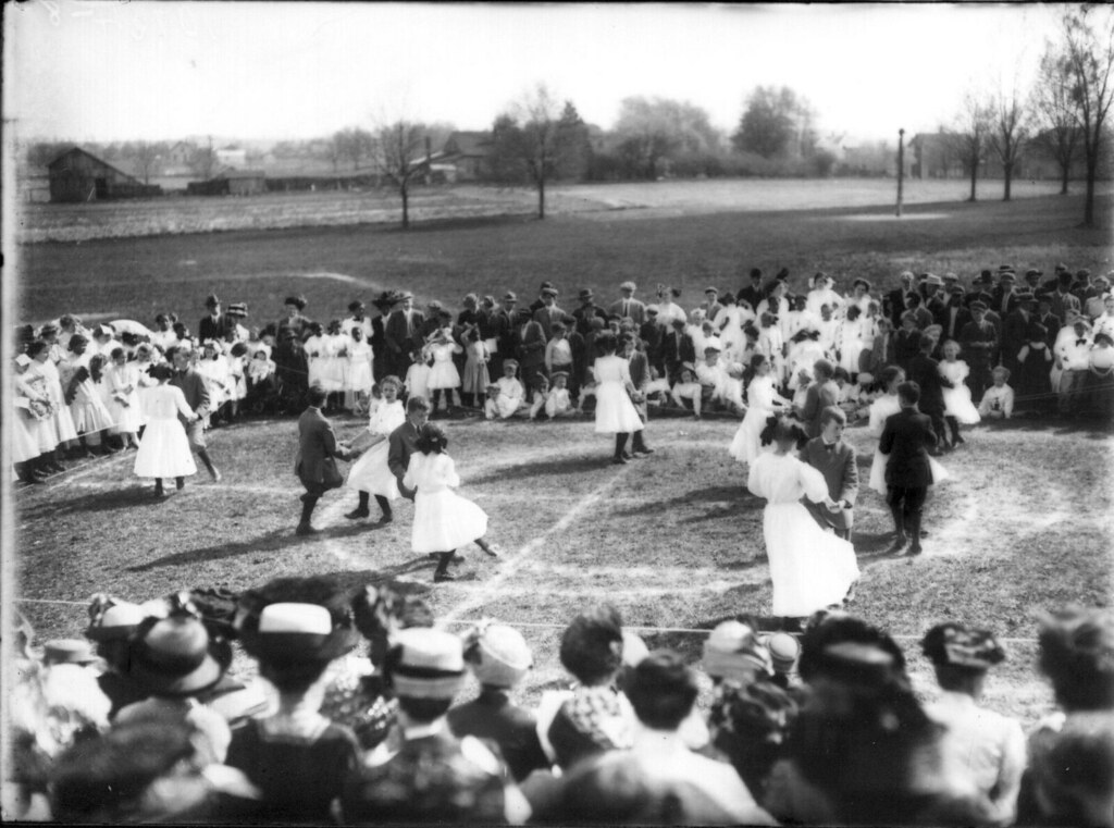 Oxford High School May Day celebration 1910 Persistent URL… Flickr