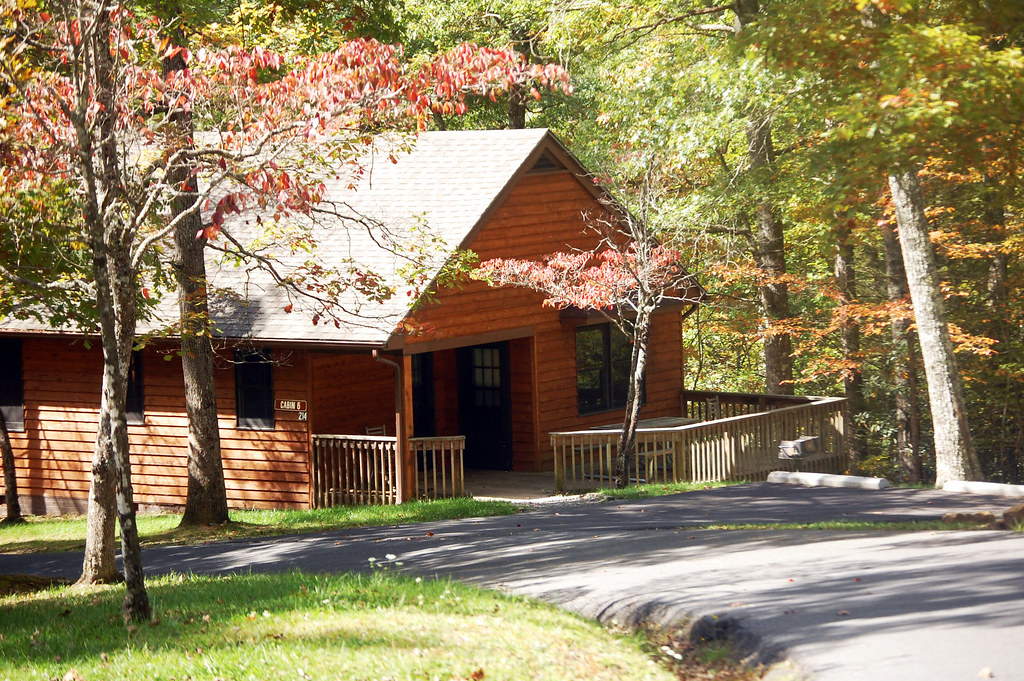 HM_Cabin 6_AA Cabin 6 at Hungry Mother State Park is a 2 b… Flickr