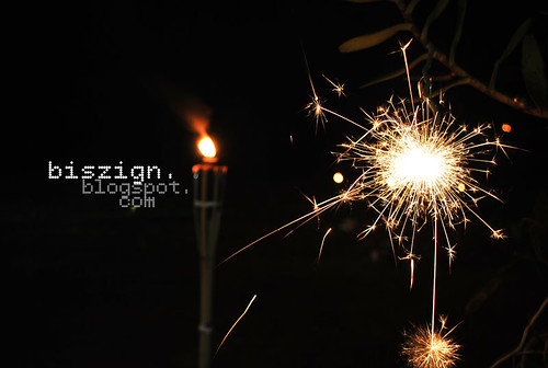 bunga api besi Hari Raya kalau takde bunga api sure tak me… Flickr