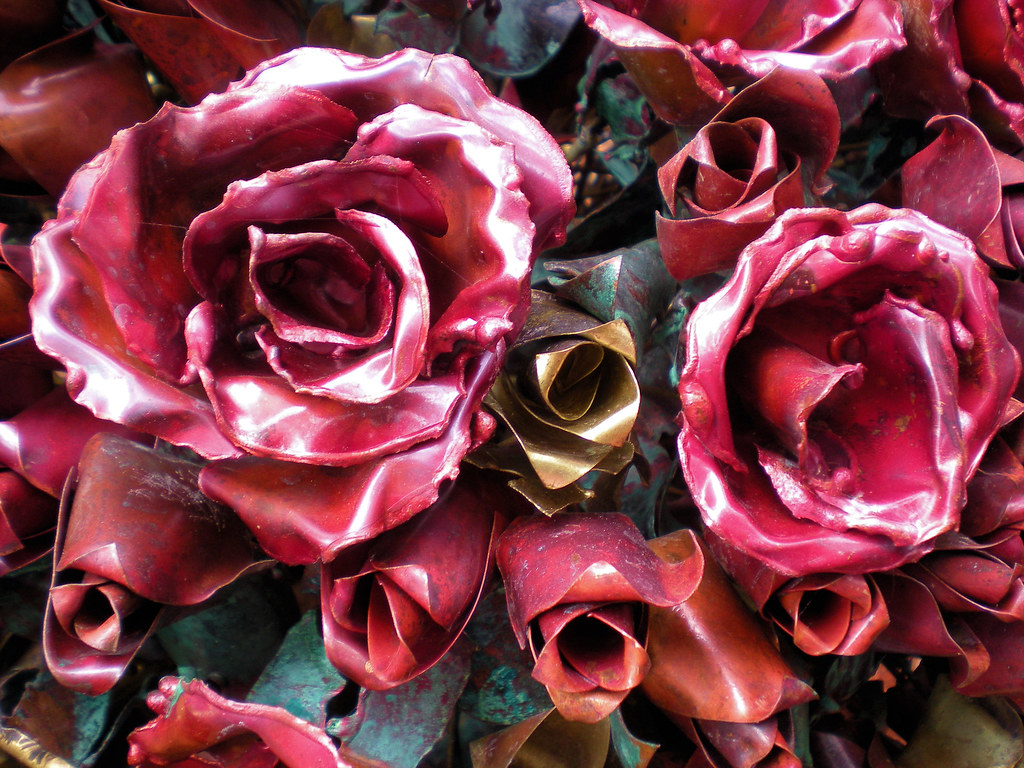 Copper Roses I went to The Kansas City Renaissance Festiva… Flickr