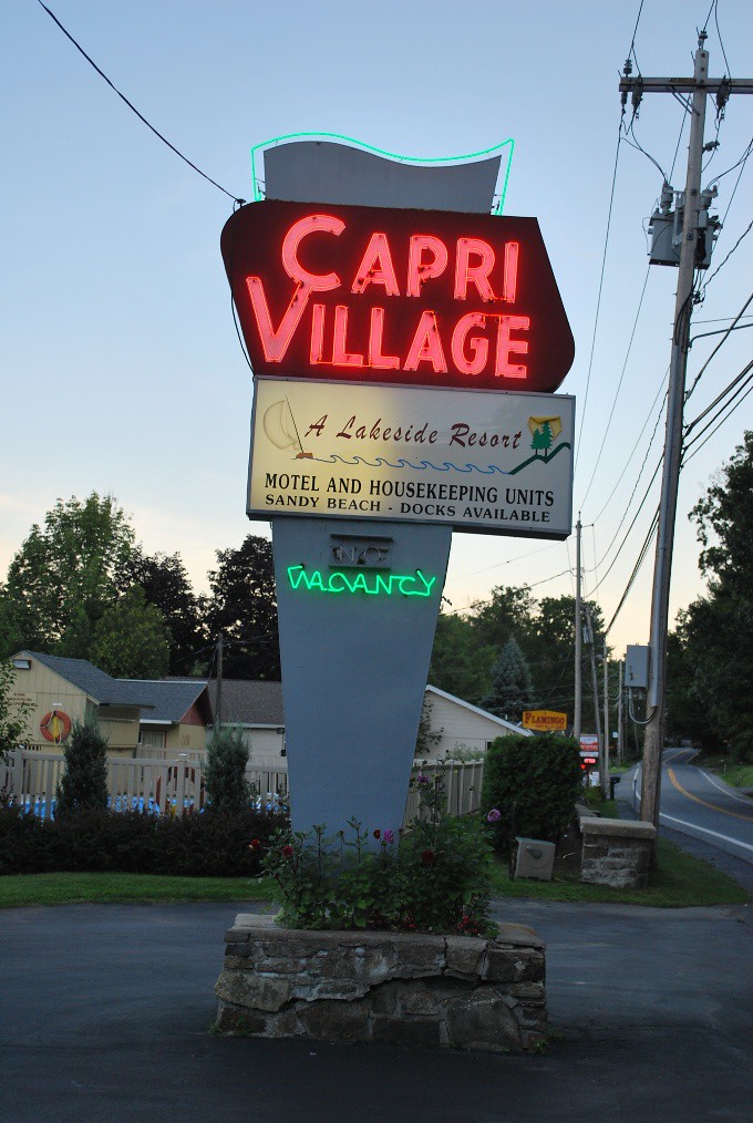 Capri Village Motel on Lake NY Capri Village motel… Flickr