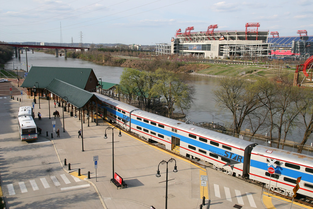 Train Time in Nashville Music City Star train 159 loads a… Flickr
