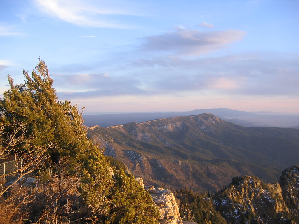 the ridgeline Steven Perez Flickr