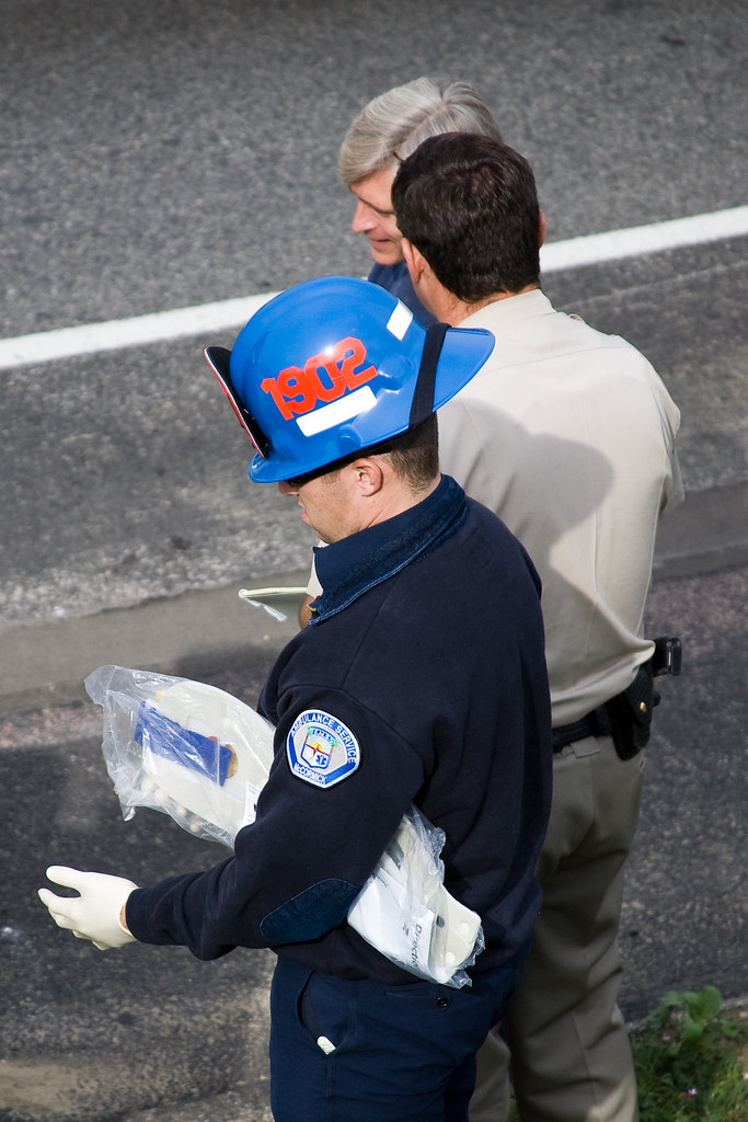 SB101 Lost Hills Traffic Collision with Minor injury, LA… Flickr