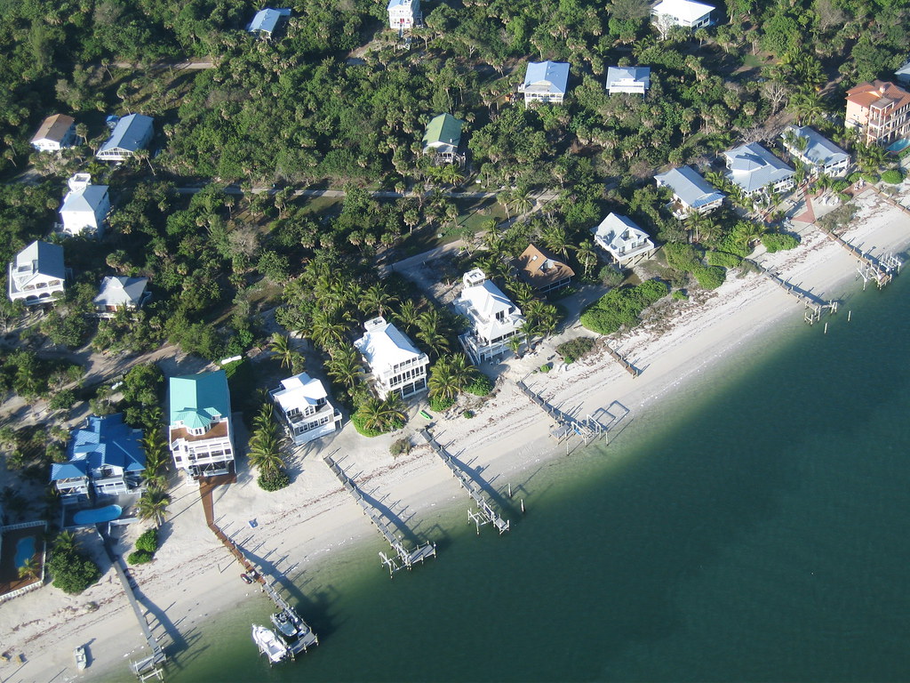 North Captiva Island_homes Airborne Pilot Flickr