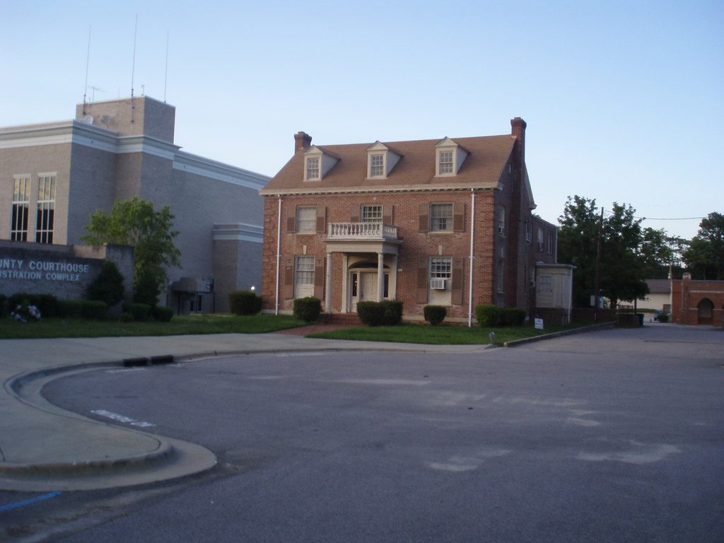 Building Vance County Courthouse Dunno what its use is Flickr