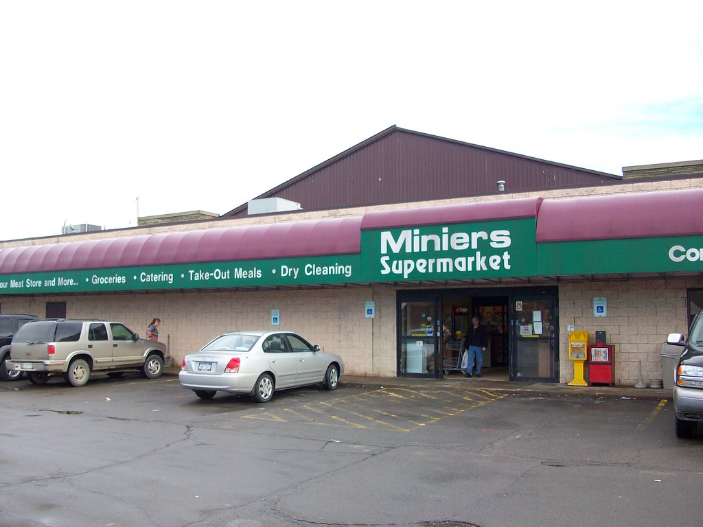 Miniers Supermarket Big Flats, NY 2009 drpep Flickr
