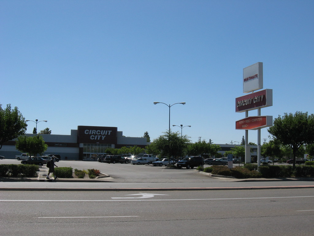 Circuit City Fresno,CA a photo on Flickriver