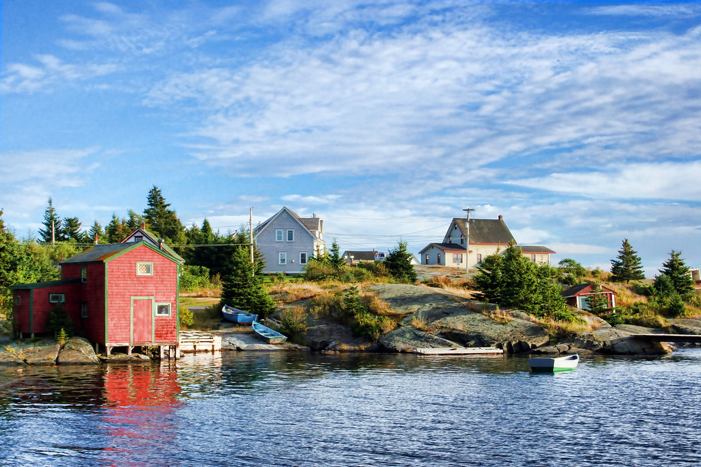 Blue Rocks, Nova Scotia Blue Rocks is a small village on t… Flickr
