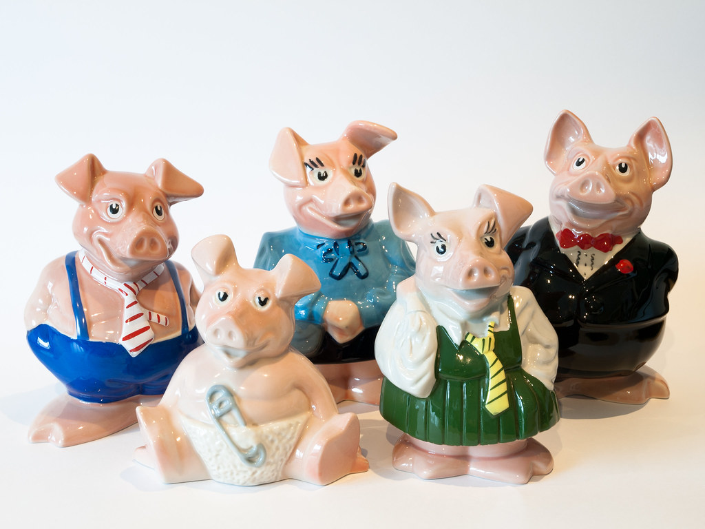 Natwest Piggy Banks Natwest porcelain piggy banks collecti… Flickr