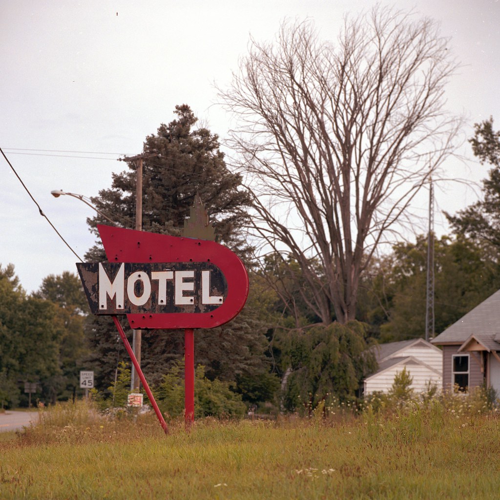 Motel Old Motel sign at Mottville, Mi. Photographed in the… Flickr