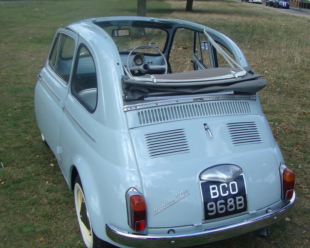 NUOVA FIAT 500 D 1964 original BABY BLUE color code N 433 . SKY BLUE ( azzurro aquamarina ) Flickr
