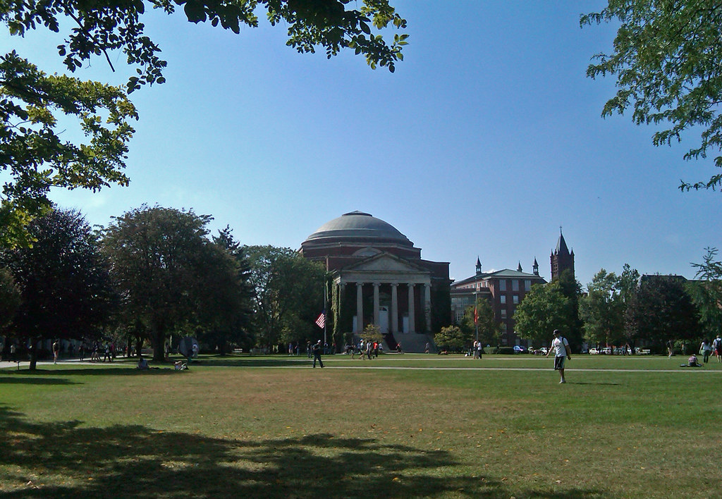 The Syracuse University Quad Hendricks Chapel occupies the… Flickr