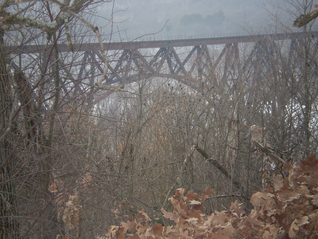 Arcola High Bridge from the north about 1/2 mile. Ruin Raider Flickr