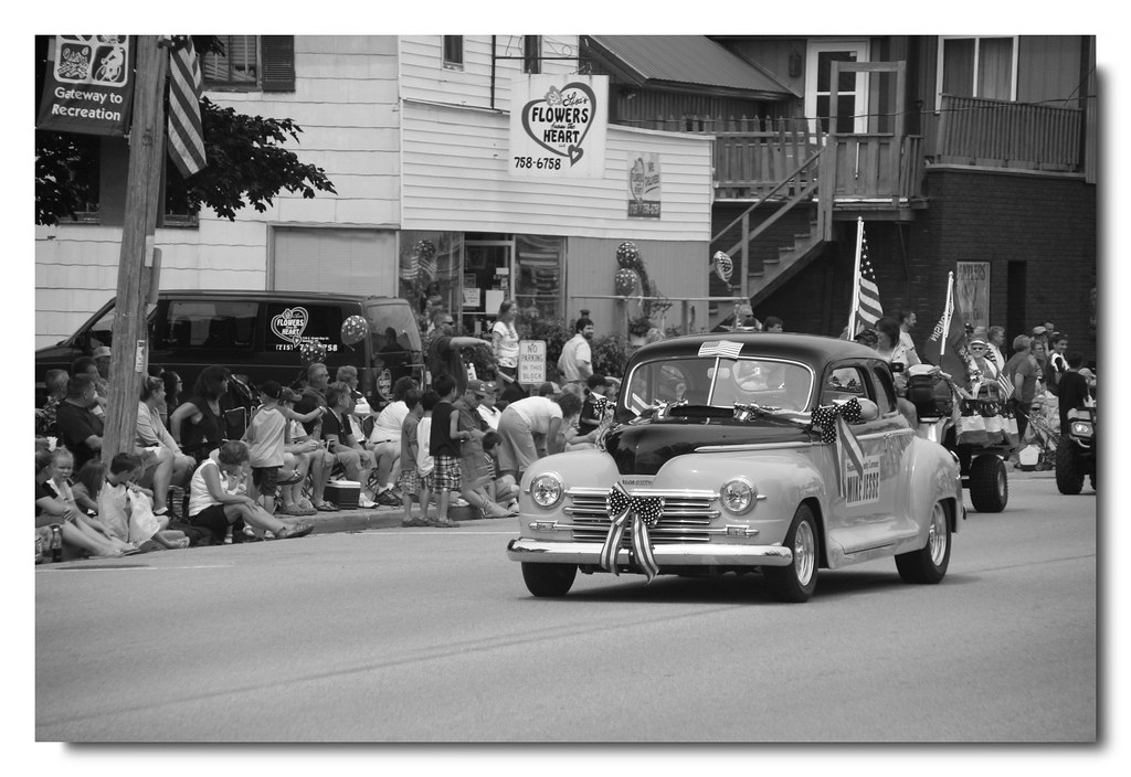 Old Plymouth Bronze Medal winner! Bonduel 4th of July para… Flickr