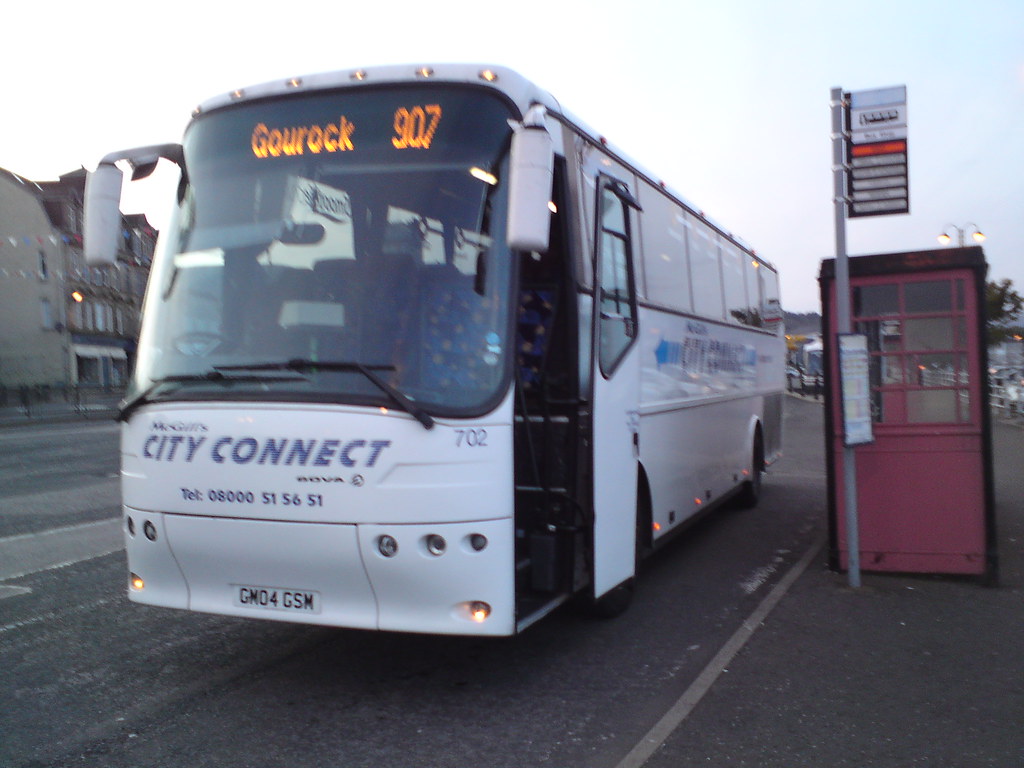 Mcgills GM04 GSM (702) at Dunoon Bus Station about to head… Flickr