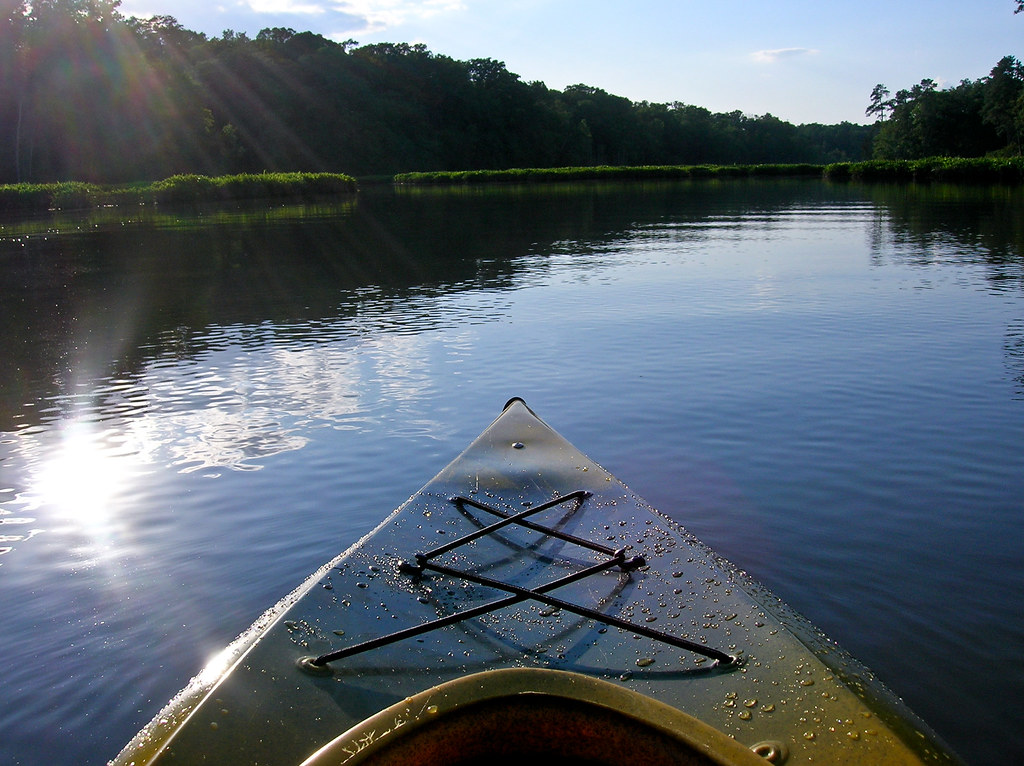 Kayaking on Lake Matoaka Photo by James Seemueller William… Flickr