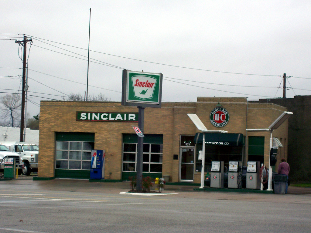 Sinclair station, Perry OK M Potter Flickr