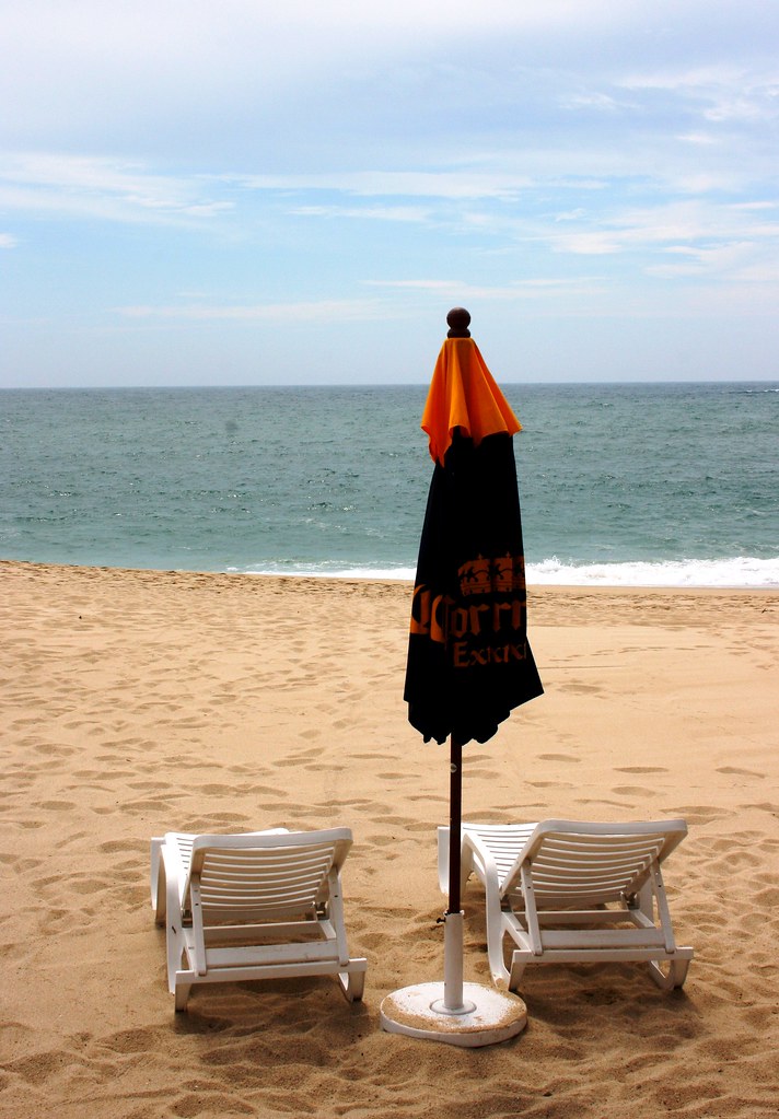 Castillo Huatulco, Beach Club A regular shuttle takes Cast… Flickr