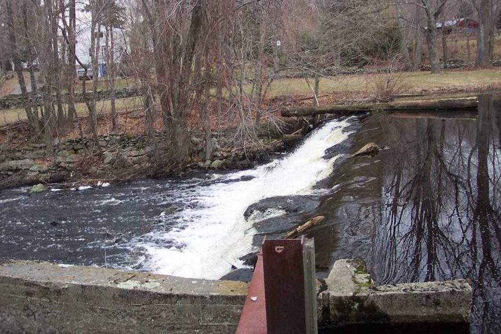 Dam River, MA Adam Giguere Flickr
