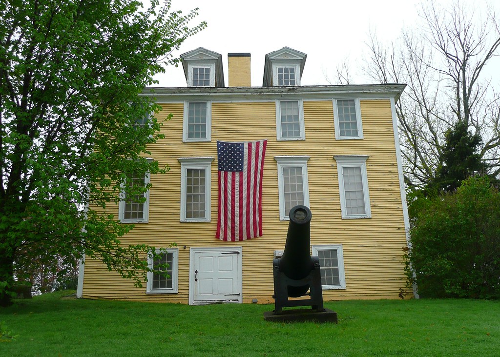 Exeter, NH LaddGilman House The LaddGilman House (aka … Flickr