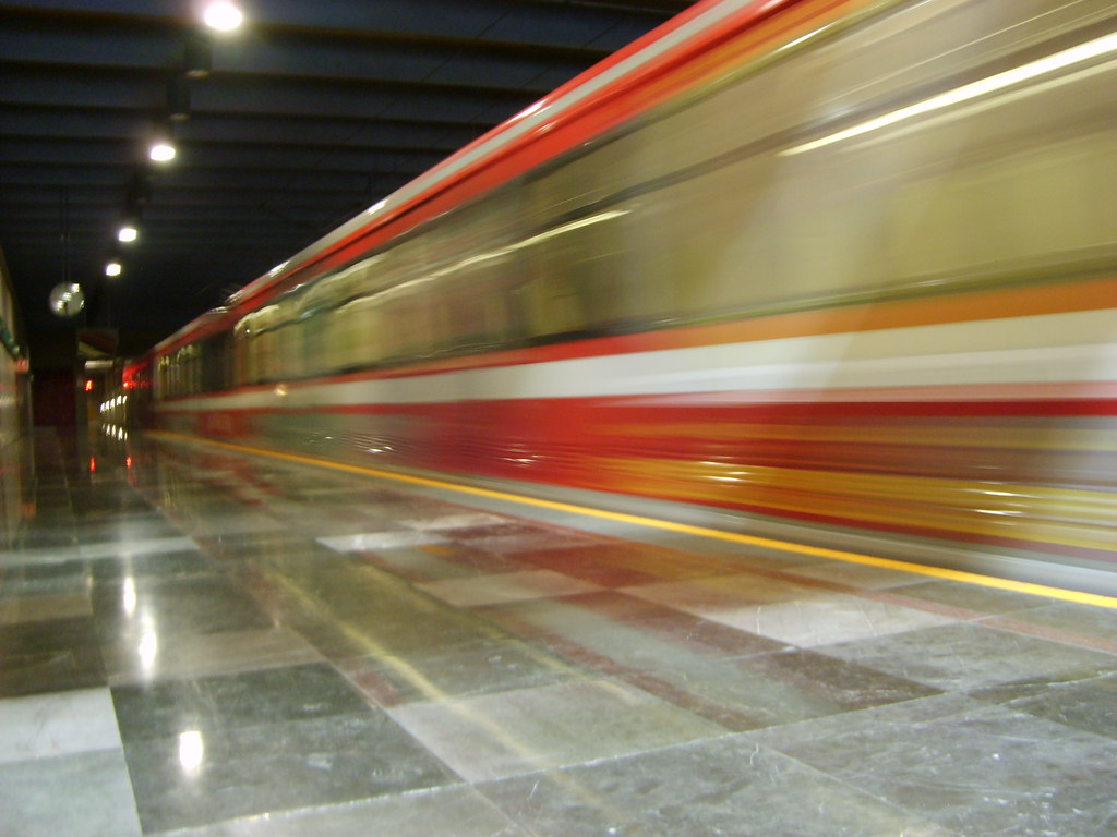 Estación Juárez La estación con mejor arquitectura del sis… Flickr