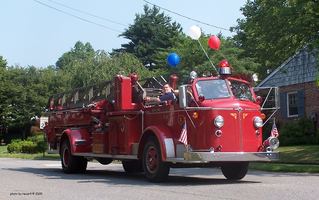 Ridley Park PA Fire Co 1955 American LaFrance 700 Series… Flickr