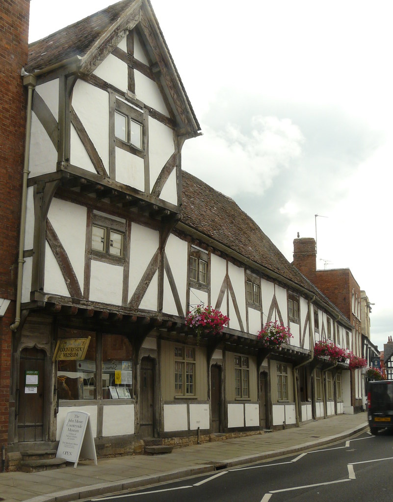 Abbey Lawn Cottages Tewkesbury Colin Sabin Flickr