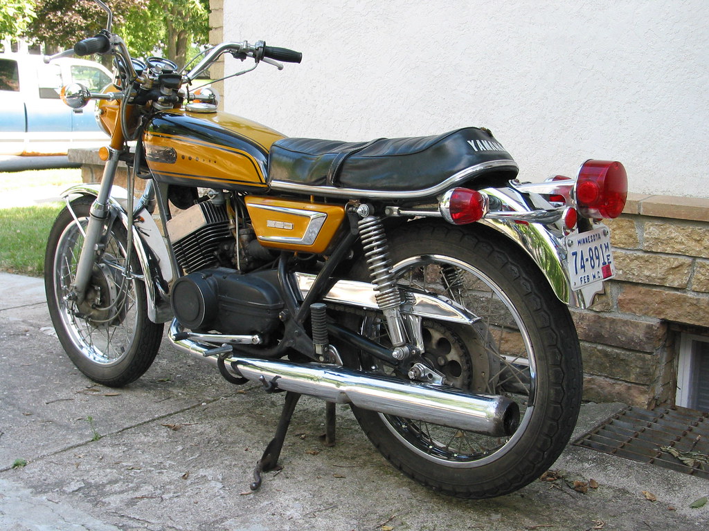 003 1972 Yamaha DS7 250 Jeff Flickr