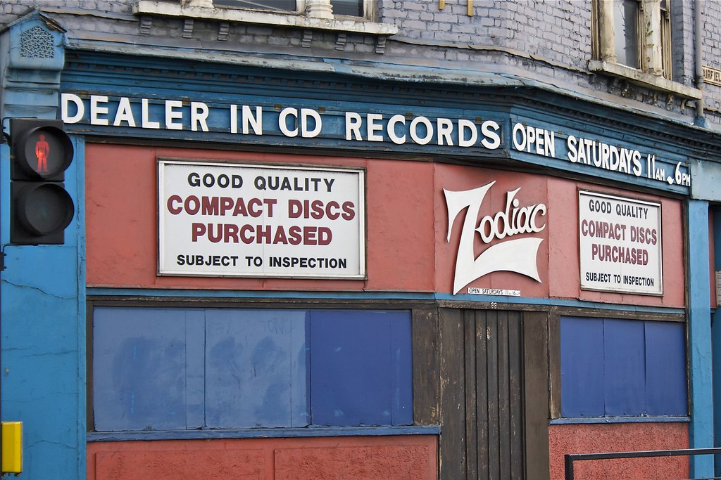 cd store BlackIsz Flickr