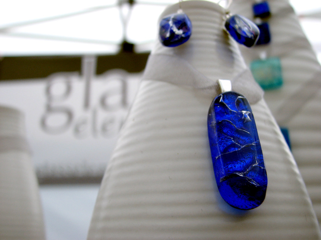 Jewelry Set Display at Mill Creek Festival Jewelry set dis… Flickr