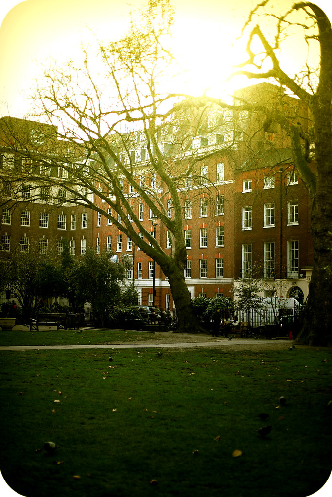 Oxford Square, London Debew Flickr
